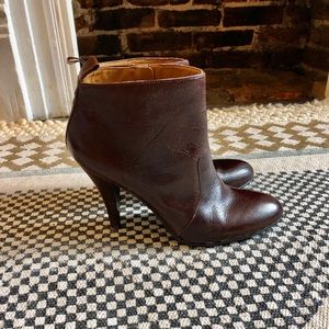 Nine West Dark Cognac Booties
